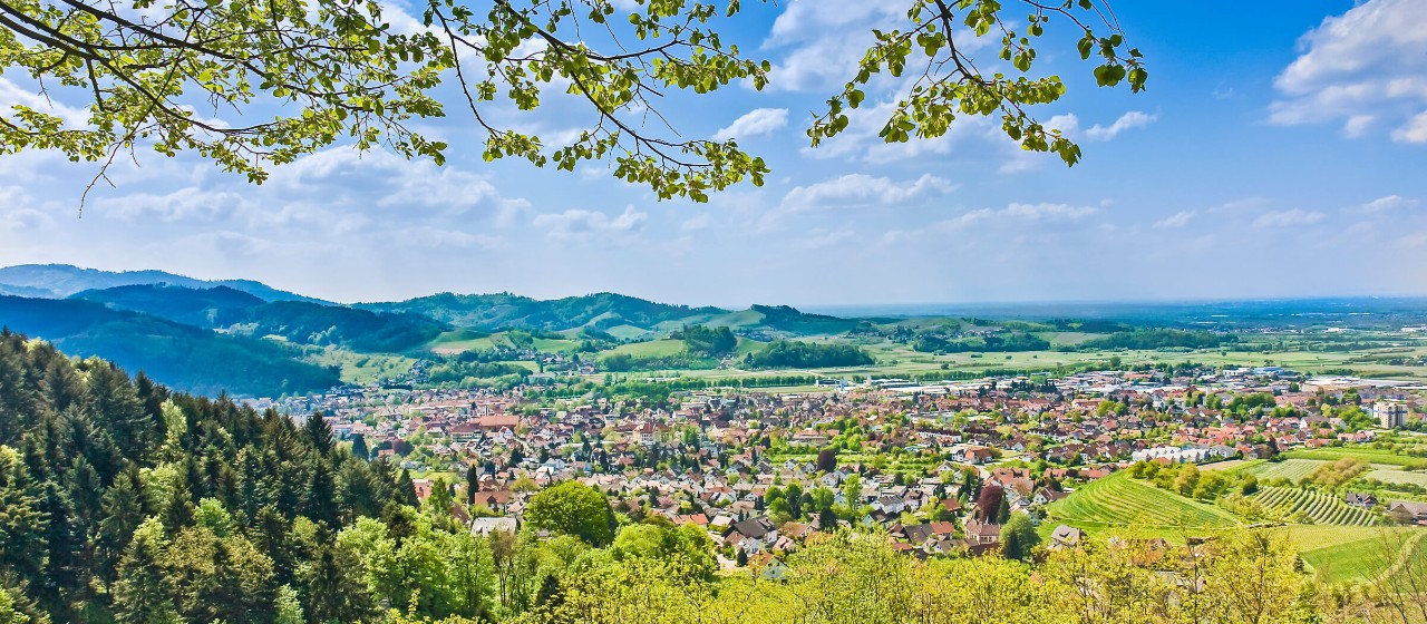 Blick von der Schauenburg auf Oberkirch